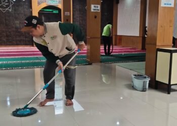 Pemuda PUI KBB Inisiasi Gerakan Bebersih Mesjid (GBM)