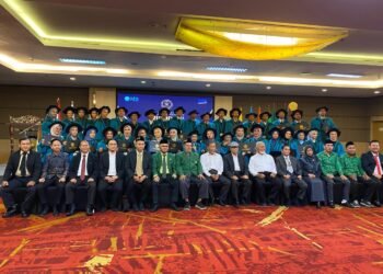 Universitas Halim Sanusi Gelar Wisuda II, Rektor: Ijazah Hanya Selembar Kertas, Tetapi Karakter Kalianlah yang Akan Menentukan Kesuksesan