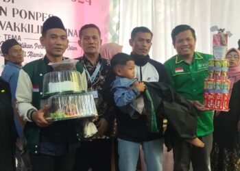 emuda PUI Kabupaten Bandung Barat (KBB) sukses menggelar peringatan Maulid Nabi Muhammad SAW yang dirangkaikan dengan kegiatan bakti sosial serta khitanan massal gratis.