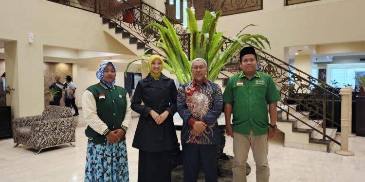 Aksi Tindak Lanjut Penanganan Sampah, Ketua DPRD KBB: Program Bagus Untuk Masyarakat, Saya Dukung!