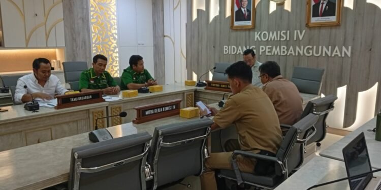 Lindungi Ribuan Pekerja di KBB, Pemuda PUI Bandung Barat Datangi DPRD Provinsi Jawa Barat Pertanyakan Surat Edaran Gubernur KDM