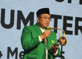 Selamat! Ketum DPP PUI diangkat Jadi Komisaris PT Kereta Api Indonesia