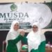 Ngamprah-Bandung Barat. Pengurus Daerah Wanita PUI Kabupaten Bandung Barat (PD Wanita PUI KBB) pada hari Senin (01/06/2026) mengadakan Musyawarah Daerah (Musda) di Gedung Gerbang Keadilan No. 36 Jln. Nasional III Gadobangkong Ngamprah Kabupaten Bandung Barat. Musda kali ini diselenggarakan oleh pengurus Wanita PUI KBB periode kepengurusan tahun 2020-2025. Pimpinan PW Wanita PUI Jabar, Pimpinan dan pengurus PD Wanita PUI KBB, Pemuda PUI KBB, Pimpinan Shofia Cahaya Bangsa KBB turut hadir meramaikan acara ini. Tema yang diusung dalam kegiatan kali ini adalah ""memperkuat ukhuwah, menguatkan peran wanita, mewujudkan masyarakat berakhlak Qur'ani". Musda ini adalah bagian dari rangkaian agenda wajib organisasi (Wanita PUI) yang telah ditetapkan dalam statuta organisasi. "Musda ini adalah agenda yang telah direncanakan sejak tahun 2025 kemarin. Setelah beberapa kali ditunda akhirnya terlaksana hari ini. Terima kasih kepada pengurus wanita KBB, Pimpinan Wanita PUI Jabar, pemuda PUI KBB dan jajaran Shofia Cahaya Bangsa yang telah hadir di Musda ini. Musda kali ini alhamdulillah berjalan khidmat dan penuh kebersamaan. Hari ini pula kita akan demisionaer melaksanakan tugas sebagai pengurus.Terima kasih atas pengabdiannya selama ini. Insya Allah hadir di antara kita generasi penerus dan anak-anak muda dari shofia dan lainnya," ujar teh Irma Rufiah Faridah (Ketua PD Wanita PUI Bandung Barat). Sementara ibu Fatmayanti ketua PW Wanita PUI Jawa Barat menekankan bahwa Musda adalah bagian dari rangkaian perputaran roda organisasi. Pengurus bisa berganti akan tetapi pengabdian di PUI selamanya. "Jadi di PUI mah pengabdian seumur hidup. Tidak ada pensiun karena hanya takdir yang memutus pengabdian di organisasi (PUI). Musda, muswil atau muktamar hanya event pergantian pengurus tapi hakikatnya terkait mengabdi di PUI mah seumur hidup, tak lekang oleh waktu," pungkas bu Fatmayanti. Agenda pemilihan ketua PD Wanita dan ketua Dewan Pertimbangan dilaksanakan secara musyawarah mufakat. Irma Rufiah Faridah kembali terpilih untuk menahkodai PD Wanita PUI KBB. Sedangkan Ai Rosita dipercaya menjadi ketua dewan pertimbangan daerah.