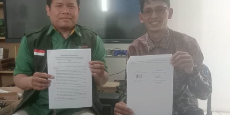 Pemuda PUI Bandung Barat Teken MoU dengan SMK BIM Gununghalu, Sepakat Gelar TI1 Untuk Kelas X & XI